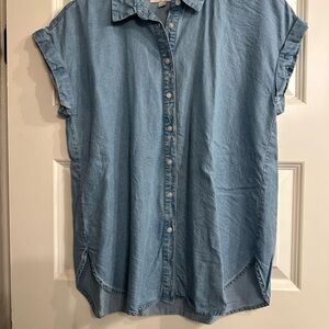LOFT Casual Denim Button-Up Shirt- SP